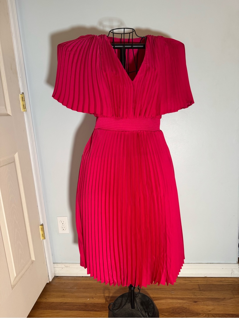 Express Fuchsia Pleated V-Neck Midi Dress